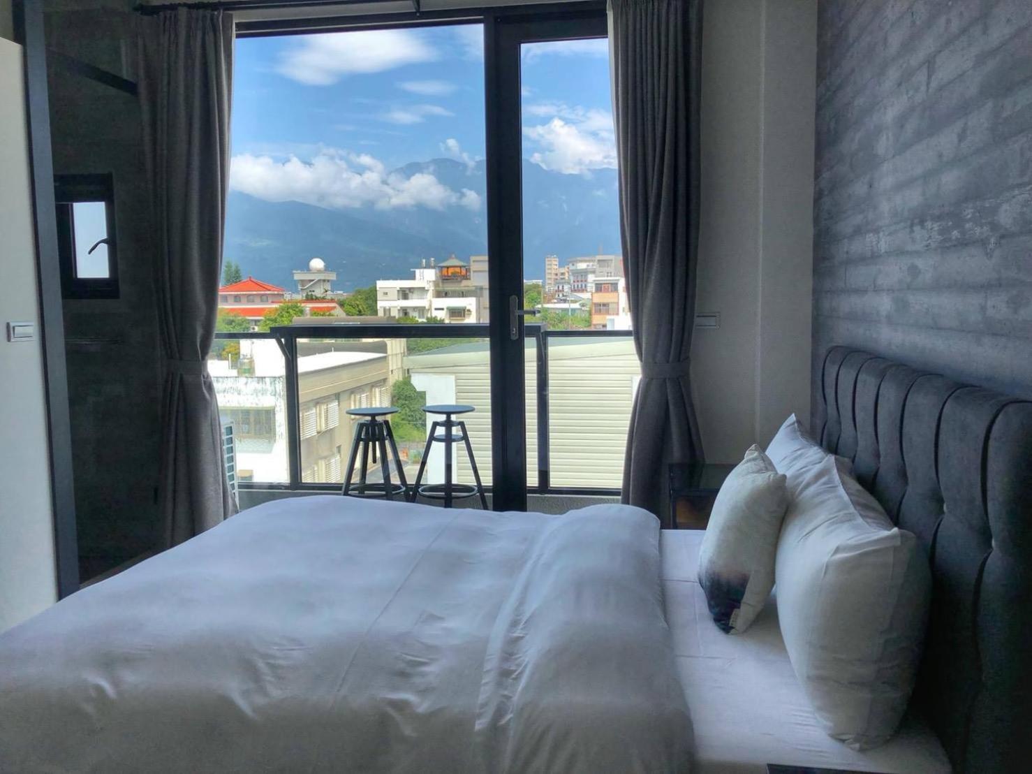 Before Sunrise Seaview B&B Hualien City Exterior foto